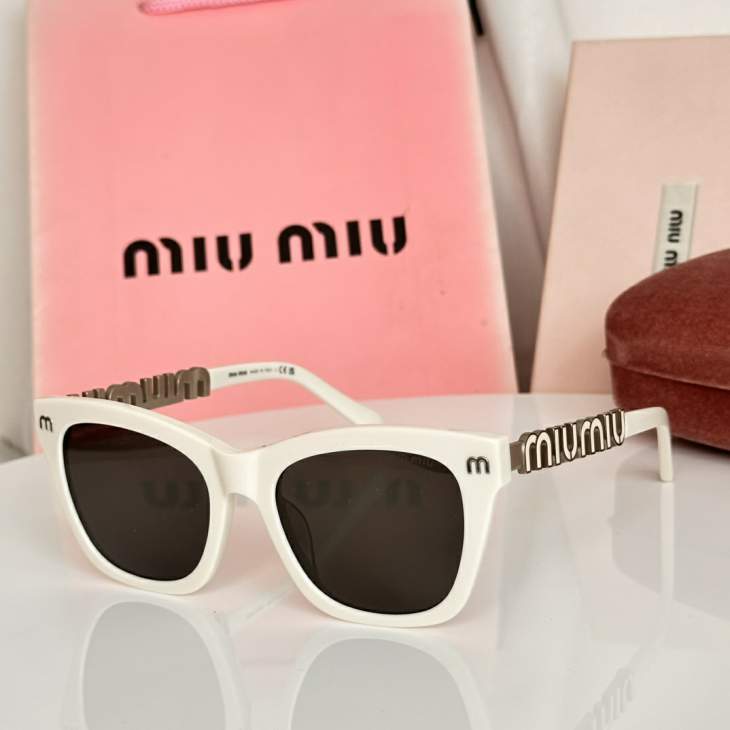 Picture of Miu Miu Sunglasses _SKUfw79479078fw